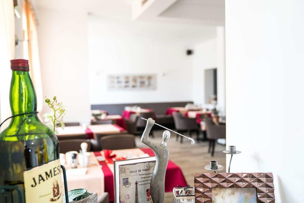 Pension & Restaurant La Amalia Bad Sauerbrunn ภายนอก รูปภาพ