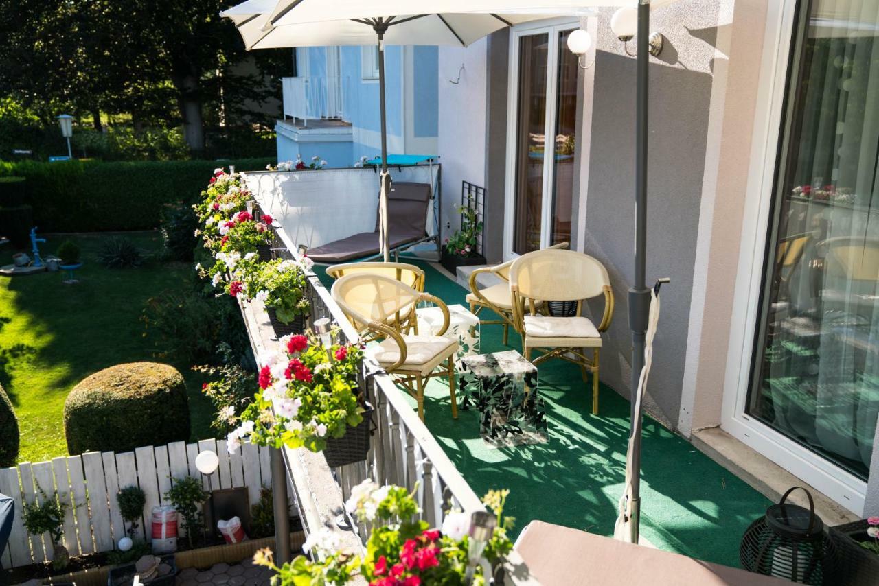 Pension & Restaurant La Amalia Bad Sauerbrunn ภายนอก รูปภาพ